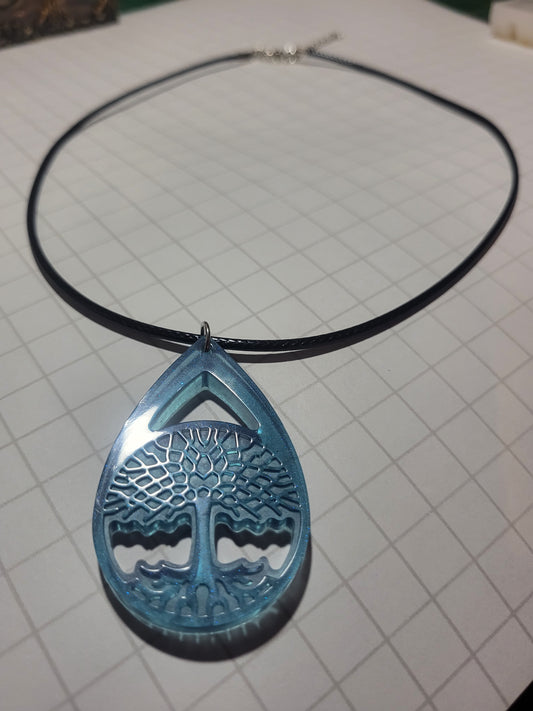 Collier Goutte d'Arbre de Vie en Résine Bleue